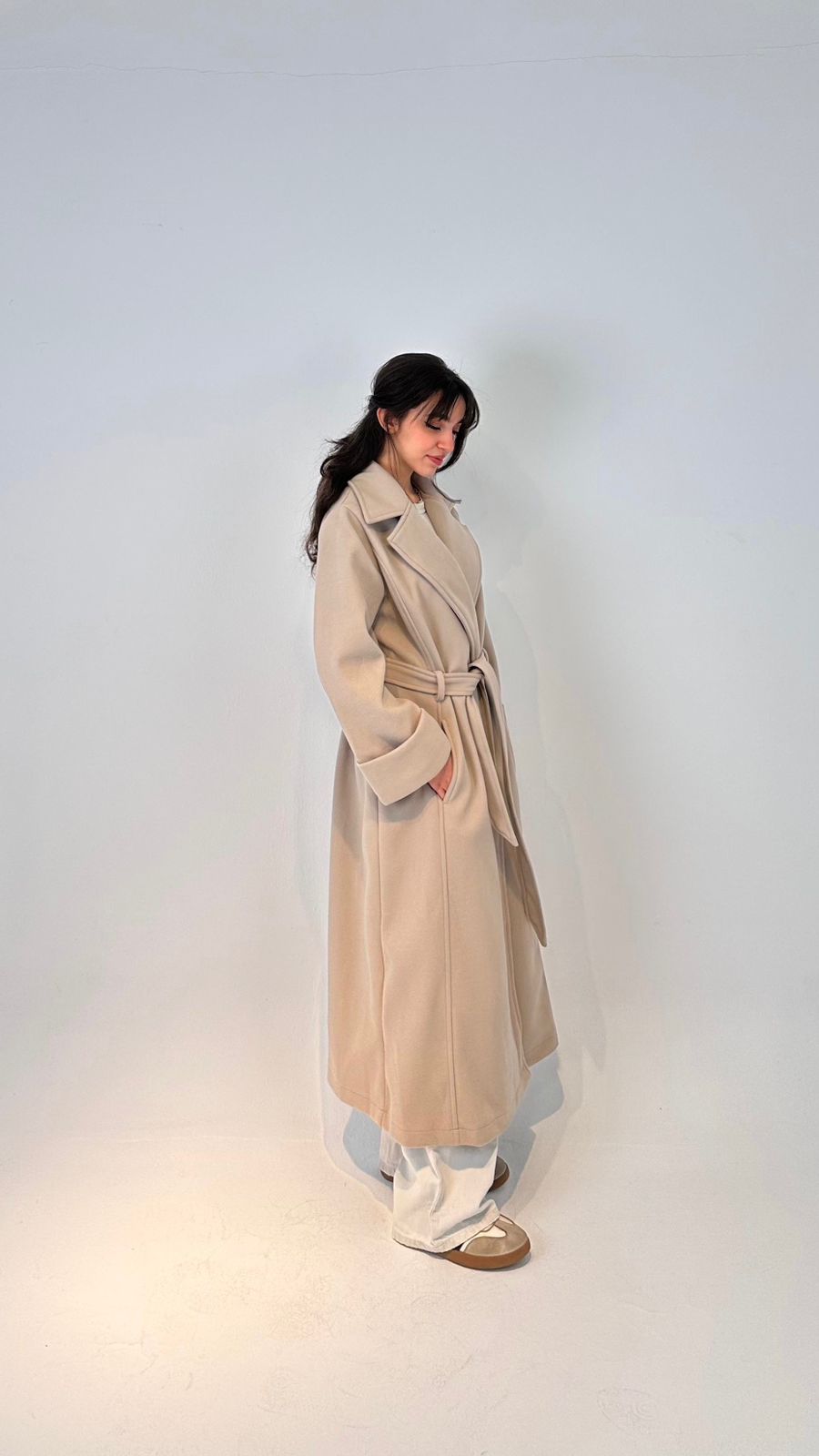 Elegant Winter Overcoat Greige Color with Belt
