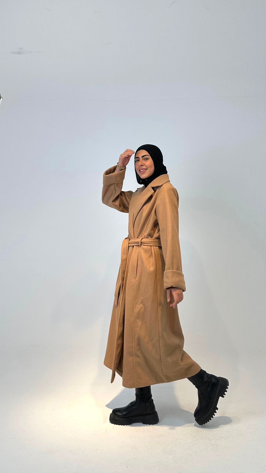 Elegant Winter Overcoat Camel Color with Belt