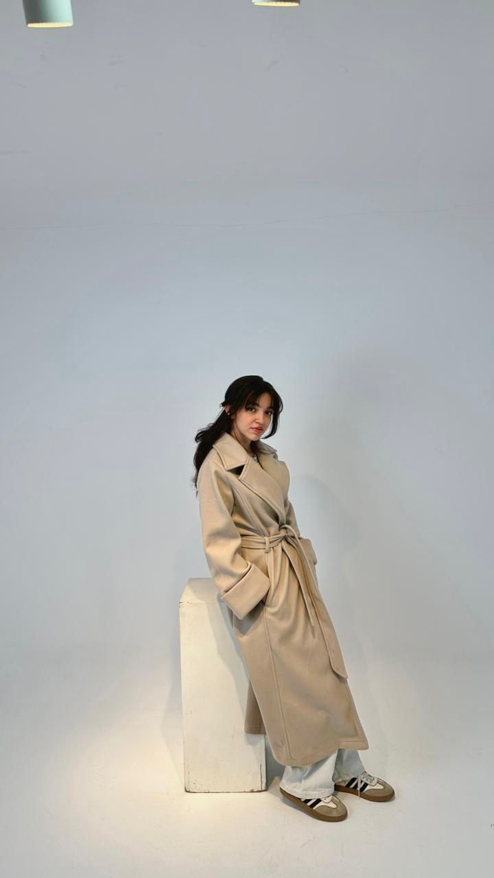 Elegant Winter Overcoat Greige Color with Belt